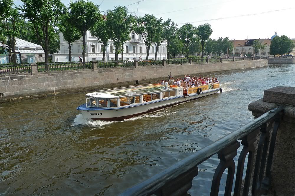 Canalboat.jpg