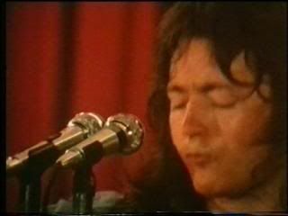 PDVD 004 60 - Rory Gallagher: At Savoy Limerick / A Requiem For Rory (1972/1995) [DV5]