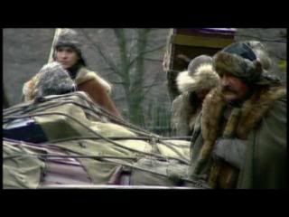 PDVD 005 32 - Bárbaros - Vikingos [Imperios] (2003) [DVD5] [MU-WU-FSV-FSN.dlc]