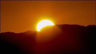 PDVD 005 59 - El Sol [Discovery Channel] (2011) [DVD5]