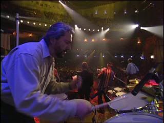 PDVD 009 76 - James Taylor - Live At The Beacon Theatre (1998) [DV9]
