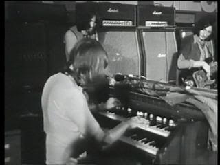 PDVD 011 36 - British Rock Viewseum - Vol.3 y 4 - British Blues & Hard Rock Explosion (2010) [2 DVD5]