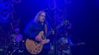 PDVD 012 60 - Warren Haynes Band - Live At The Moody Theater [DVD9+2CDs] (2012)