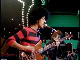PDVD 012 63 - Thin Lizzy - At The BBC (Box Set / Limited Release) [6CD + 1DVD9] (2011)