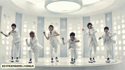 [Resim: tumblr_llsxrx68LA1qkseyzo1_400.gif]