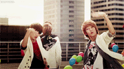 [Resim: tumblr_lxo2cl9QzP1r9ag6so1_500.gif]