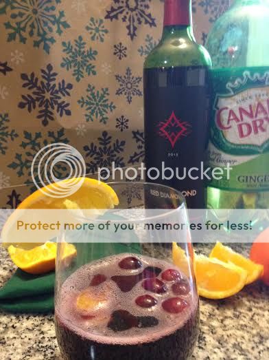 Fun Cocktails and Mocktails for New Year’s Eve begin with Canada Dry #ad