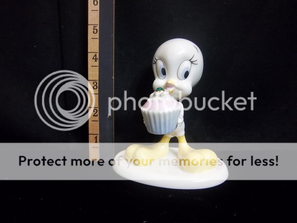 LENOX FIGURINE A PRESENT FROM TWEETY MAY BIRTHSTONE BIRTHDAY GIFT 